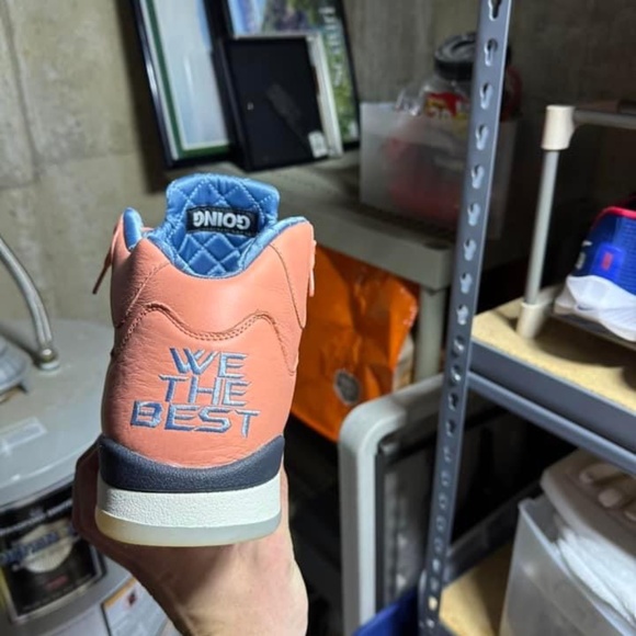 Jordan sneakers - Picture 4 of 4